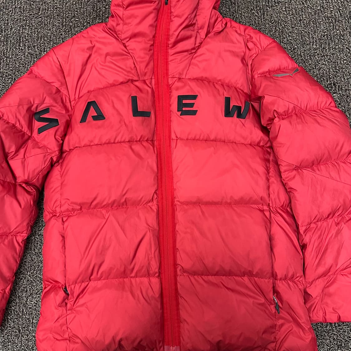 SALEWA 살레와 구스다운 패딩 레드 100(L) 상품이미지4