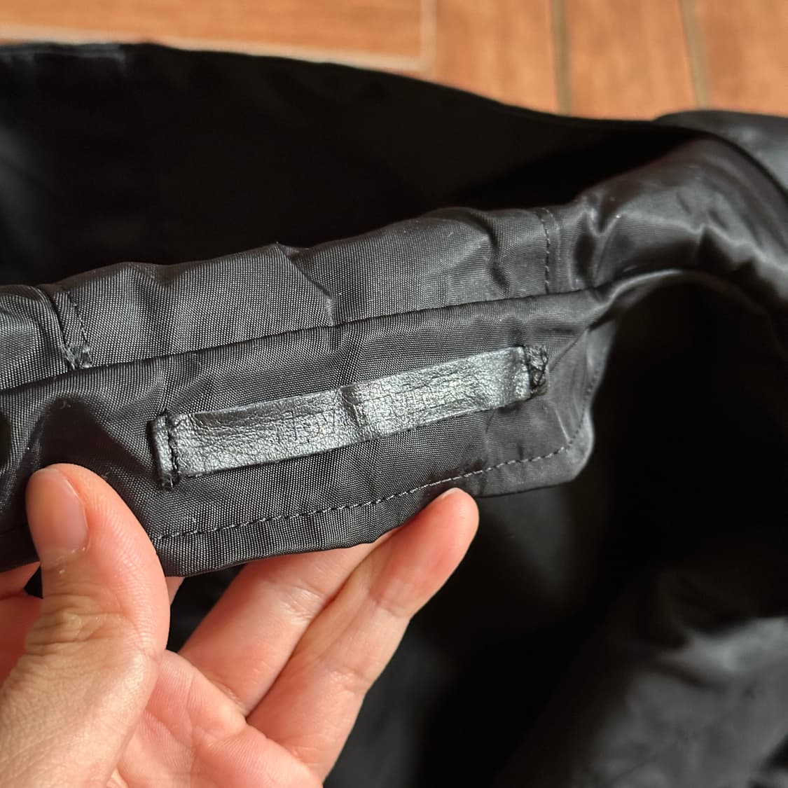 Rip van winkle japan multi pocket hoodie 상품이미지7