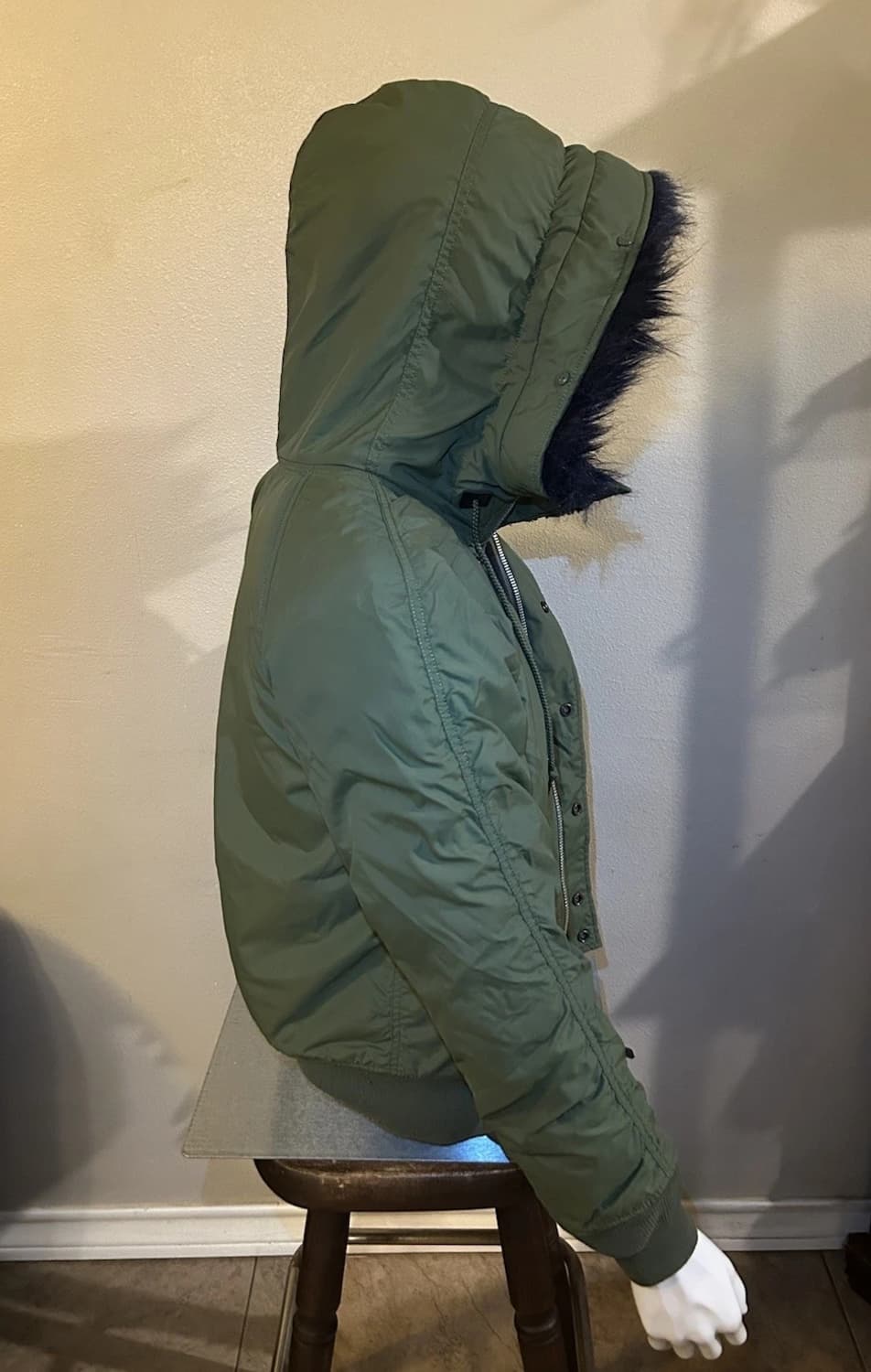 알파 인더스트리 N-2B 파카 올리브 상품이미지4