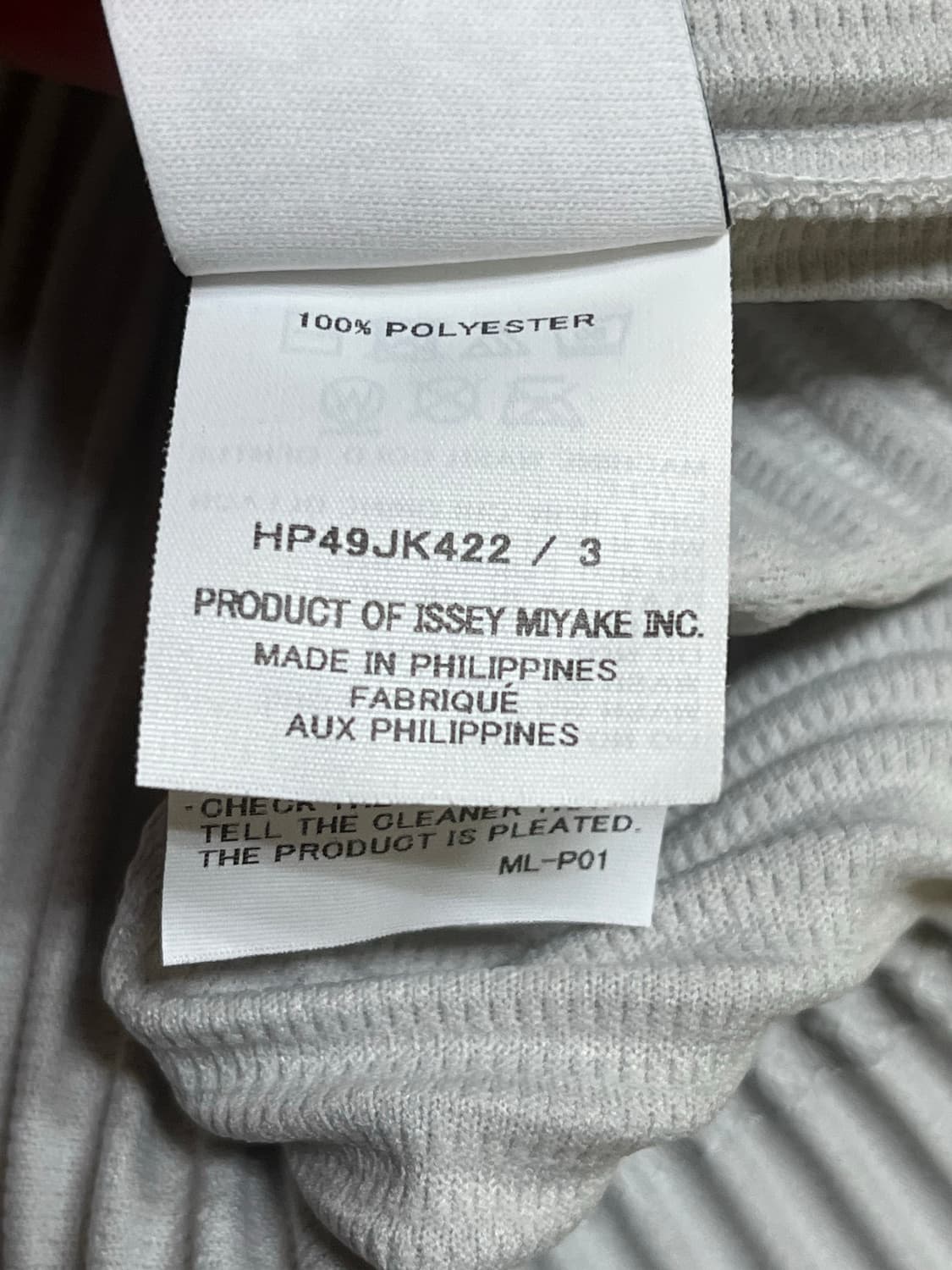 옴므플리세 플리츠 하이넥 롱슬리브 상품이미지3