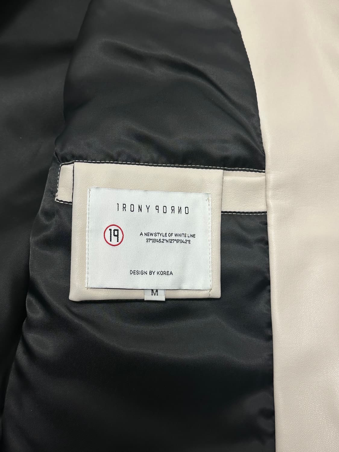 아이러니포르노 투웨이 카라넥 비건레더 자켓 상품이미지10