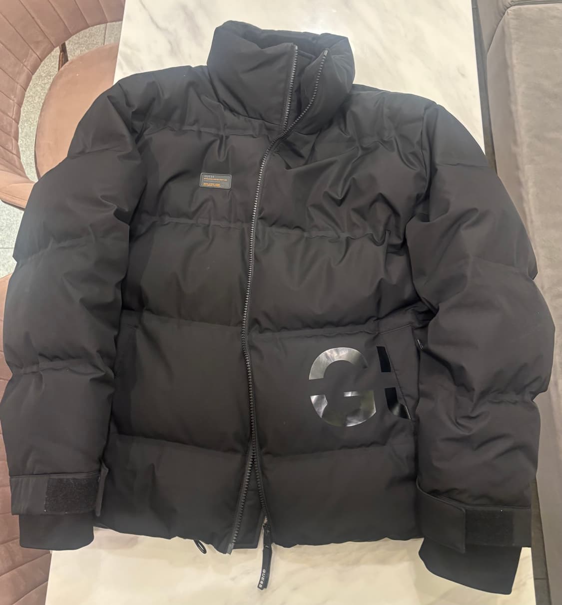 게스 패딩 상품이미지1