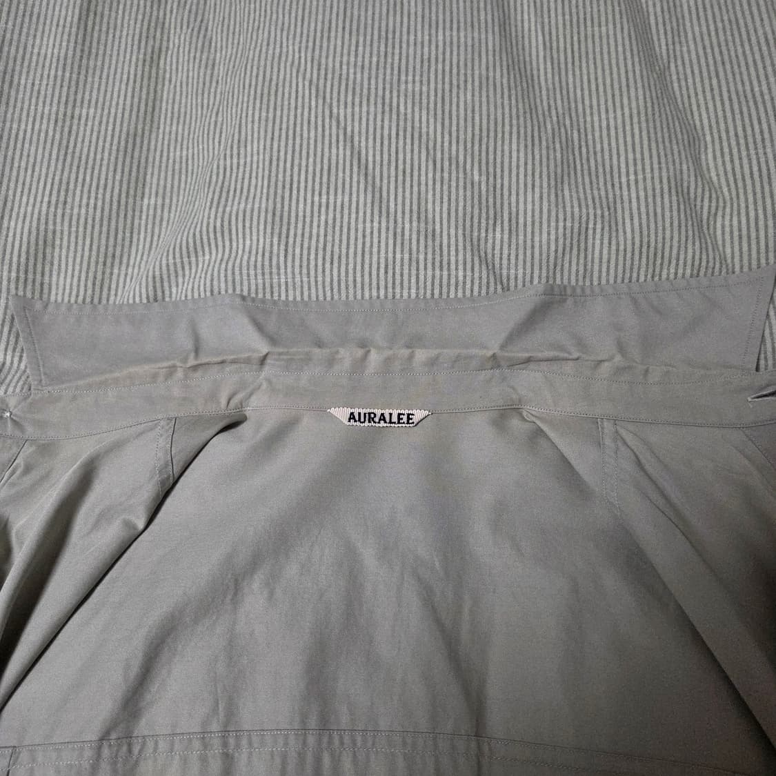 오라리 빅포켓 셔츠 그린 4사이즈 상품이미지3