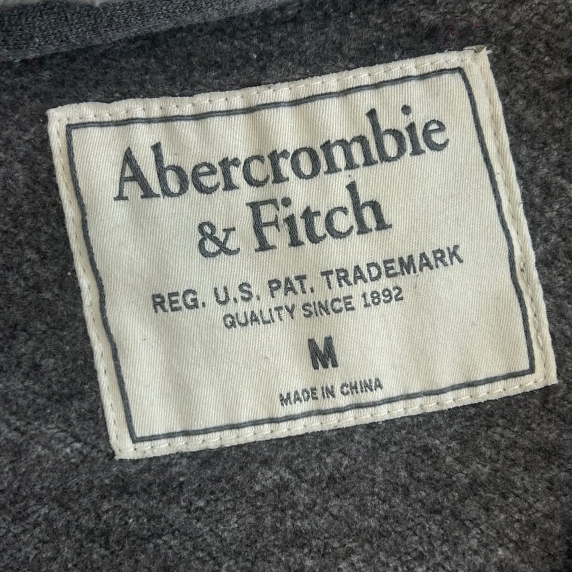 Abercrombie 아베크롬비 A&F 사이드로고 그래이 후드집업 상품이미지6