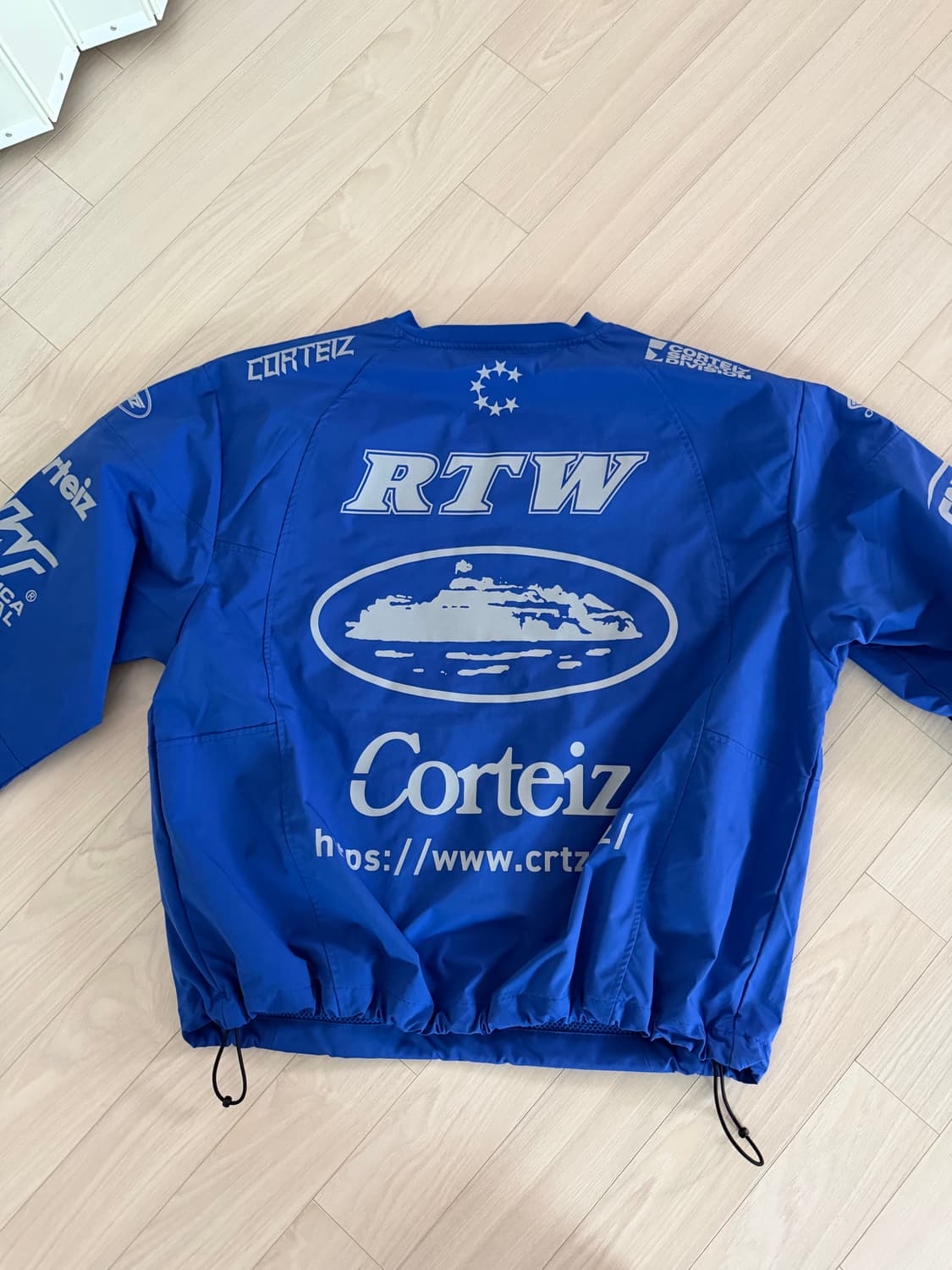 코르테이즈 sponsors training pullover 상품이미지6