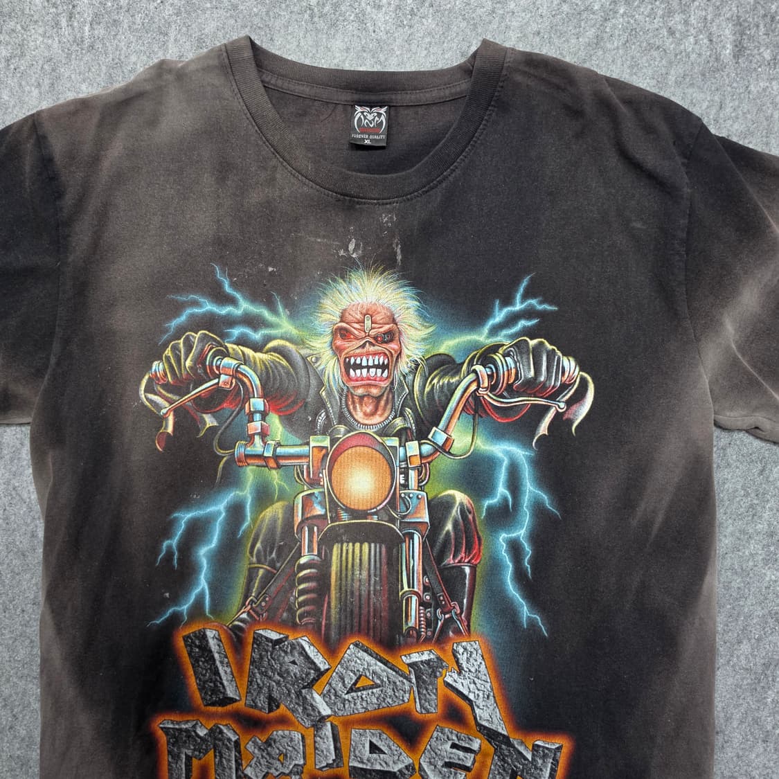 락볼루션 아이언 메이든 바이크 라이더 워시드 페이드 락티 반팔티 XL 상품이미지3