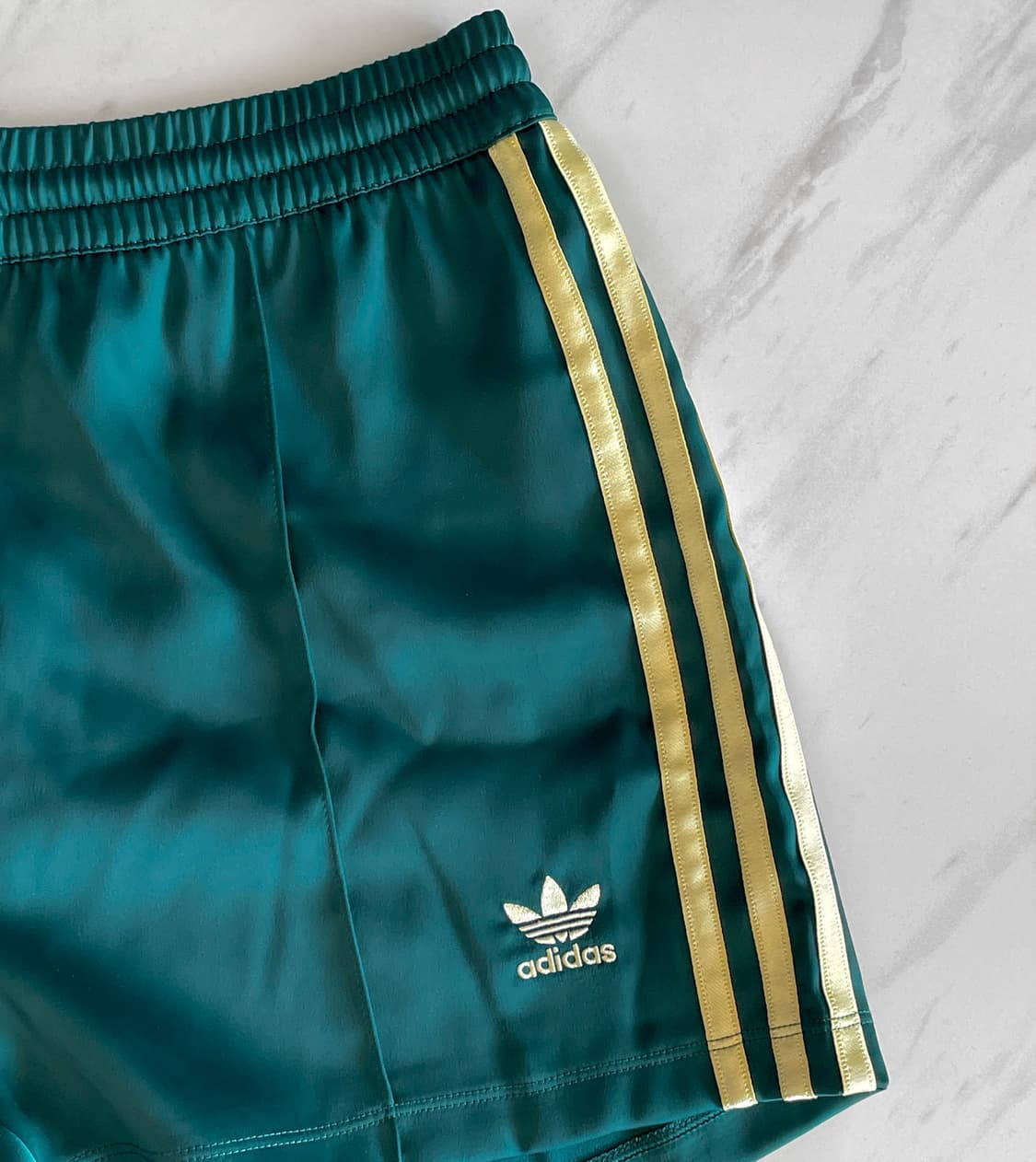 (새상품) Adidas 아디다스 새틴 트랙 쇼츠 M (정가 55,000원 상품이미지2