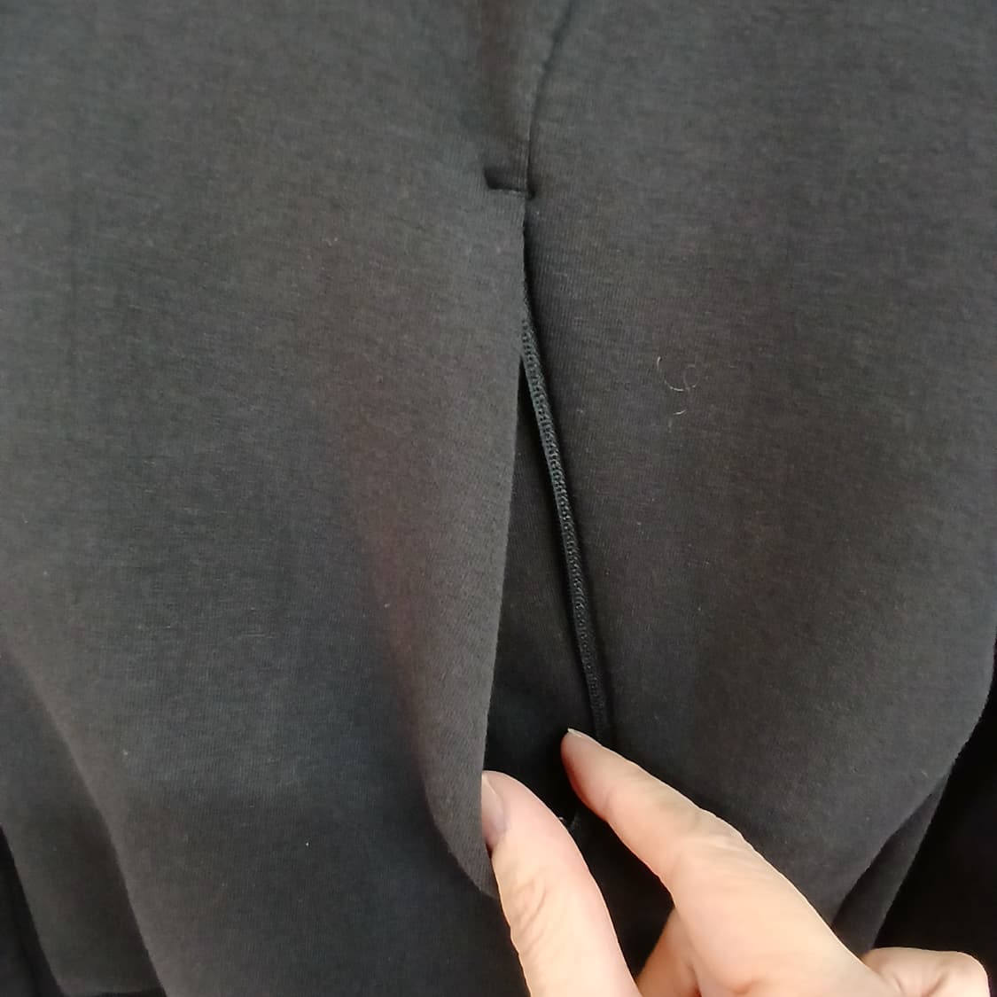 DKNY 블랙 집업 자켓 상품이미지5