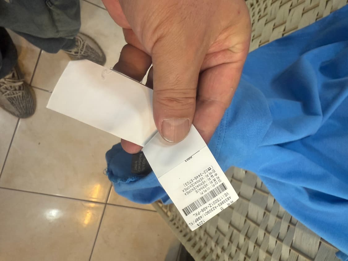 105 정품 베르사체 반팔 팝니다 상품이미지4