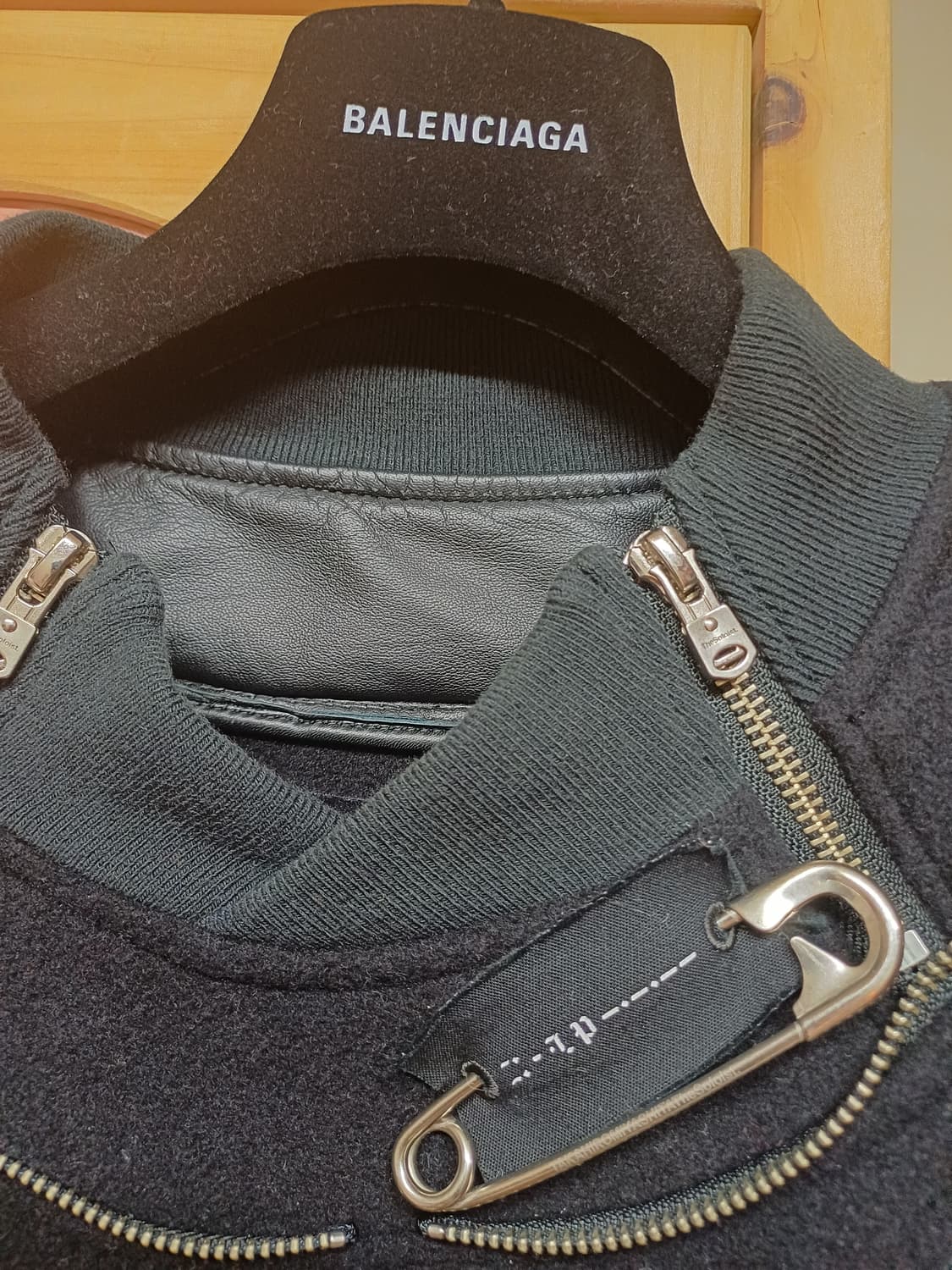 타카히로미야시타더솔로이스트 스페이스풀오버블랭킷 상품이미지2