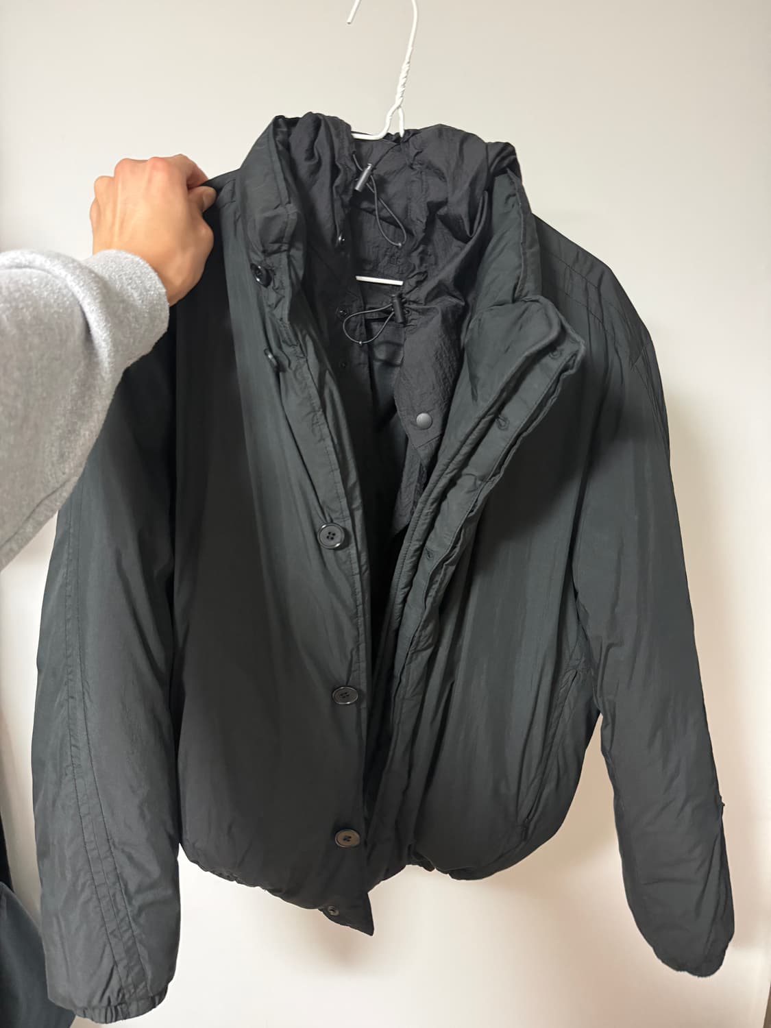 ee 누마레 패딩 블랙 L 상품이미지2