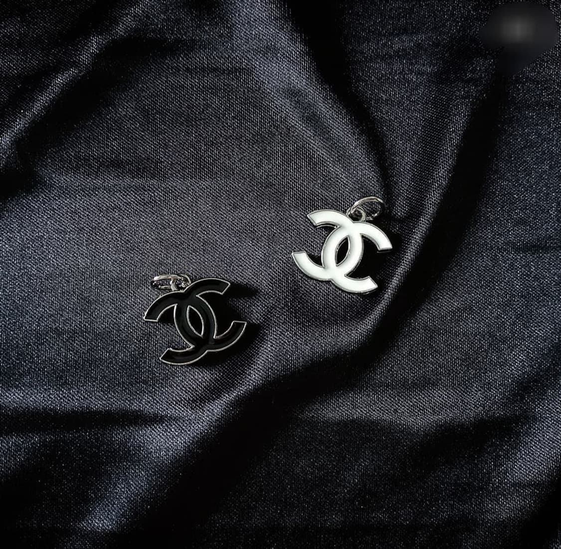 [chanel] 샤넬 빈티지 정품 참단추 업사이클링 목걸이 시그니처 상품이미지3