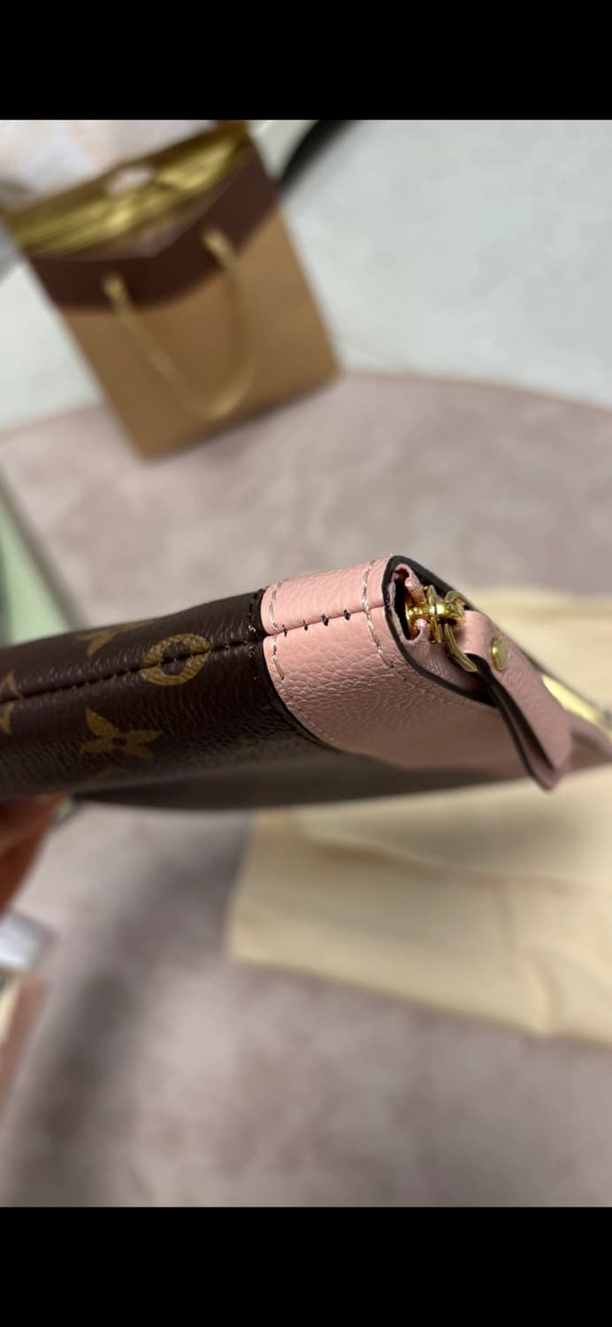 루이비통 파우치 클러치백 핑크 풀구성 상품이미지10