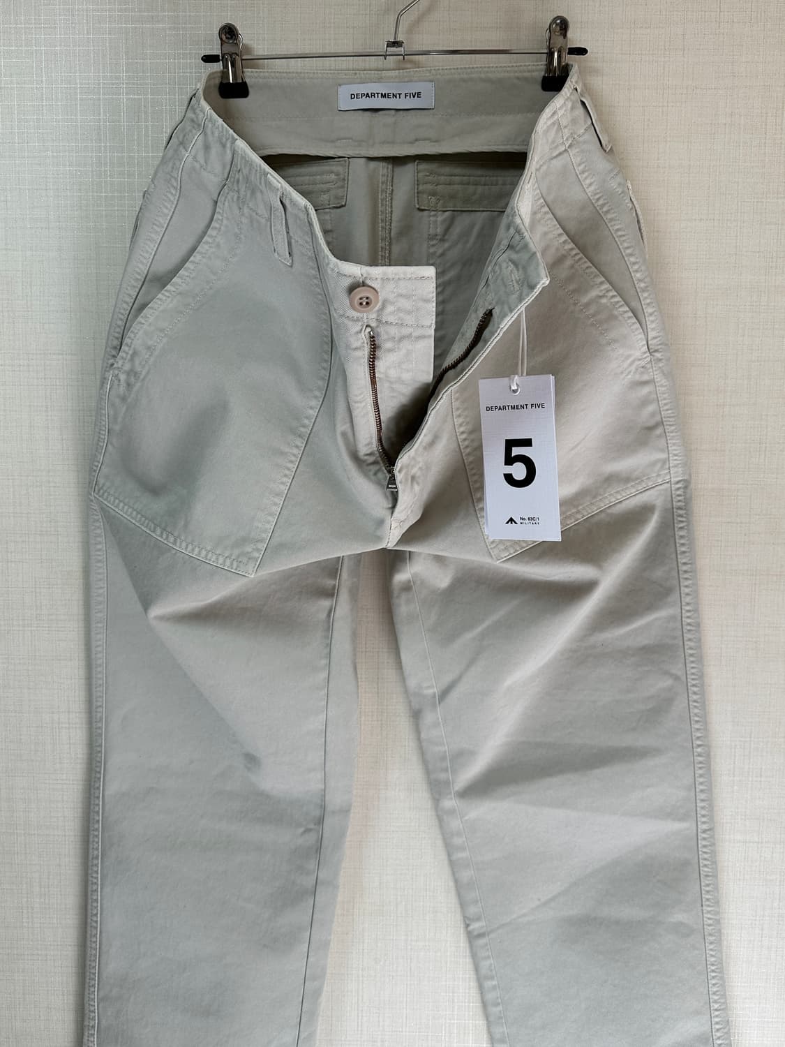 DEPARTMENT 5 / 슬림핏퍼티그팬츠 / 33 / 새상품 상품이미지4