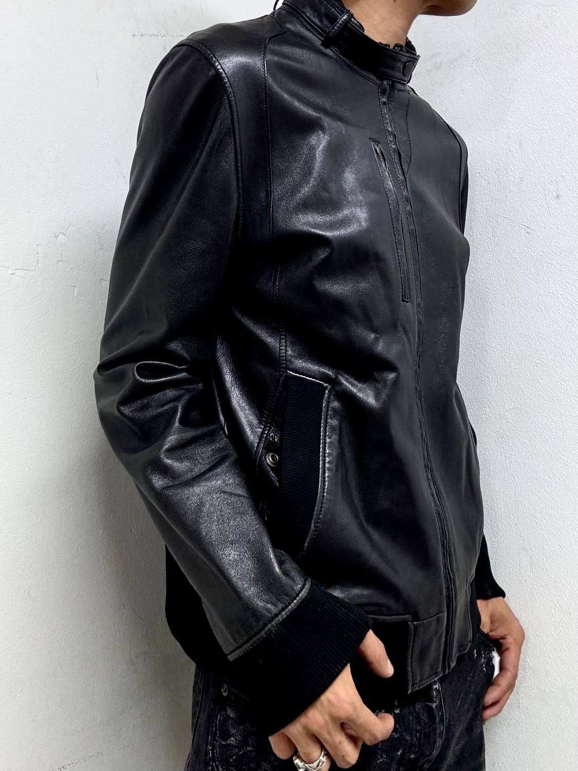 [Leather]Tate Neck Button Leather Chic J 상품이미지8