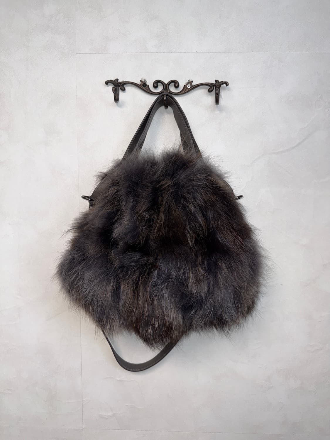 Mixed purple brown fur two ways bag 상품이미지1