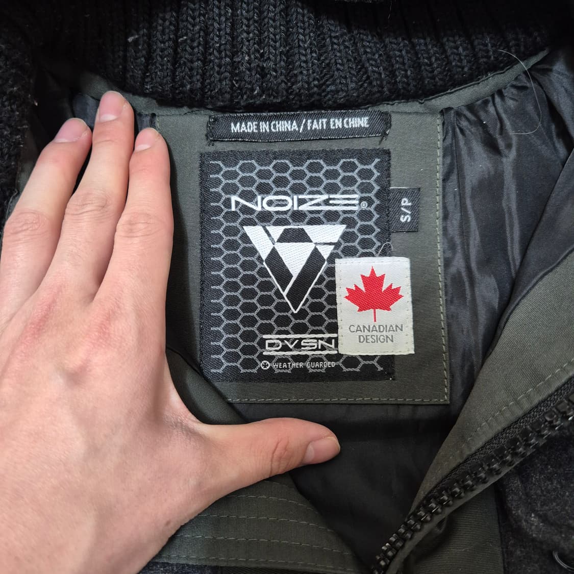 노이즈 남성 다운 후드 패딩 상품이미지6