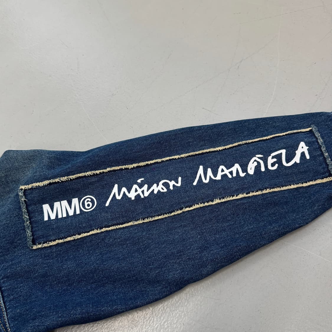 마르지엘라 MM6 크롭 데님 청자켓 상품이미지6