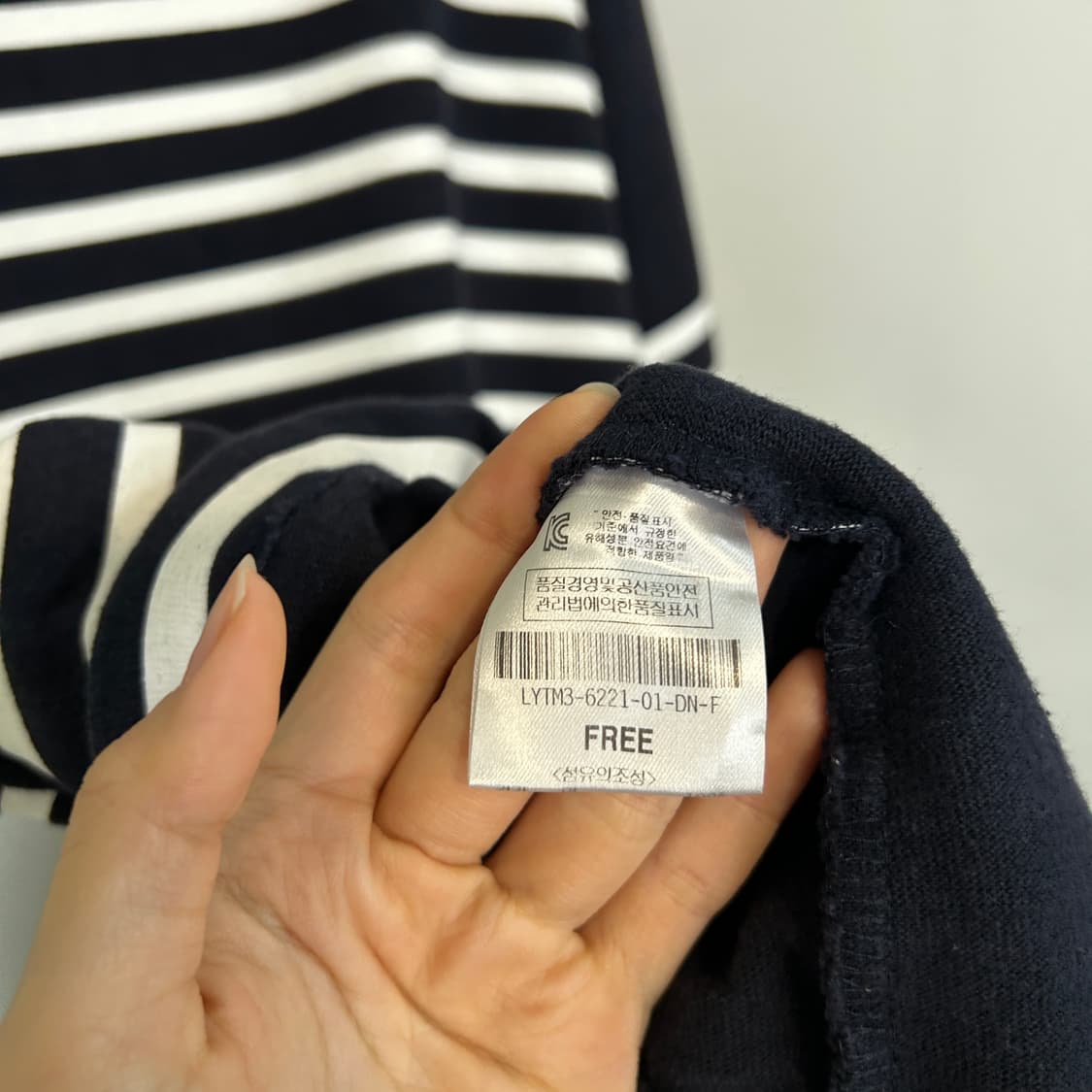 럭키슈에뜨 여성 티셔츠 F 상품이미지3