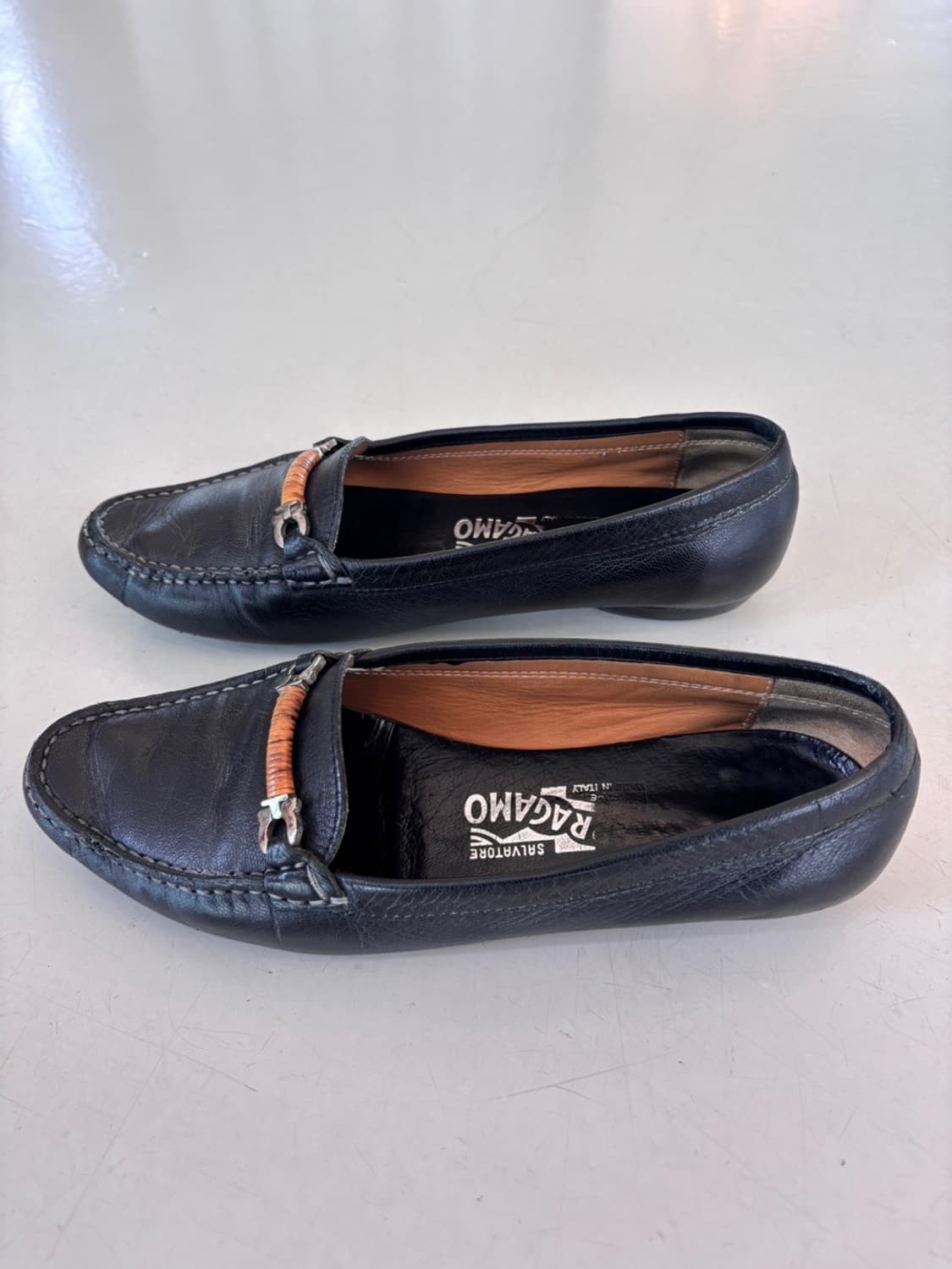 Vintage Ferragamo Leather Loafer 상품이미지3