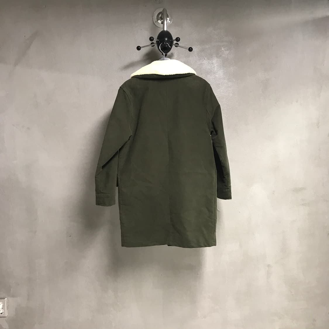 APC 아페쎄 퍼 코트 카키 36(W) 상품이미지6