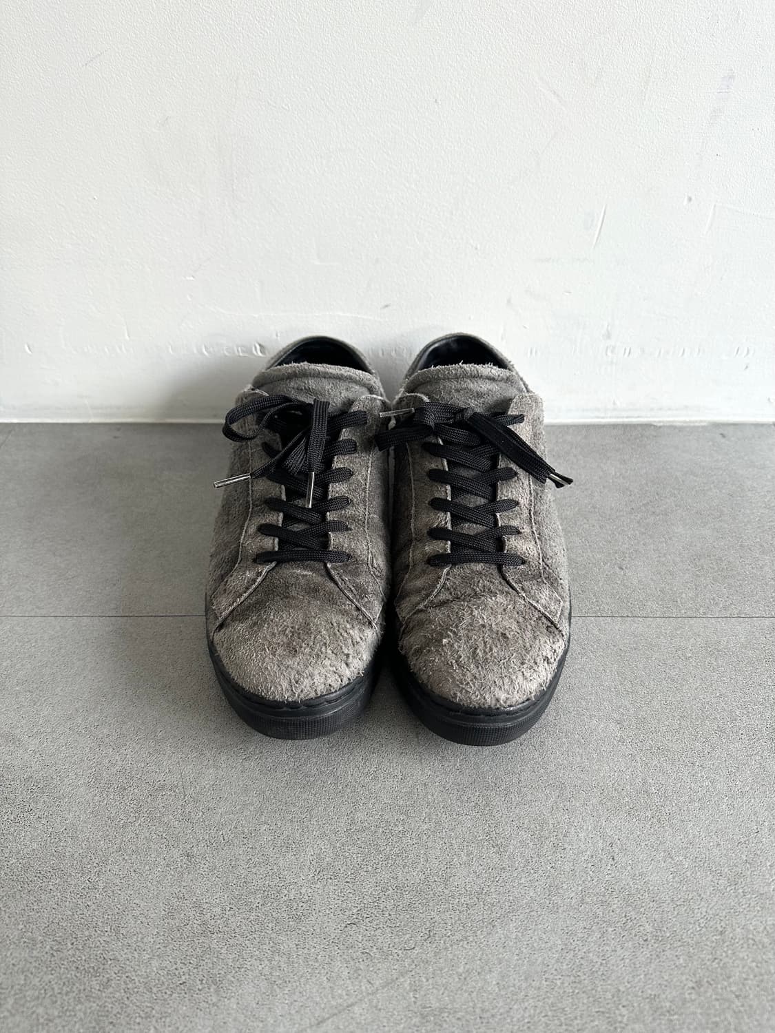 돌체앤가바나 디스트로이드 그레이 레더 스니커즈 상품이미지3