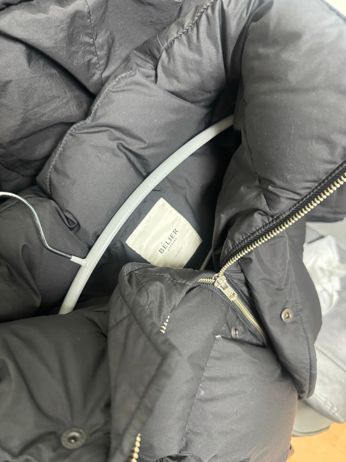 벨리에 크로스라인 후디드 패딩 s  상품이미지3