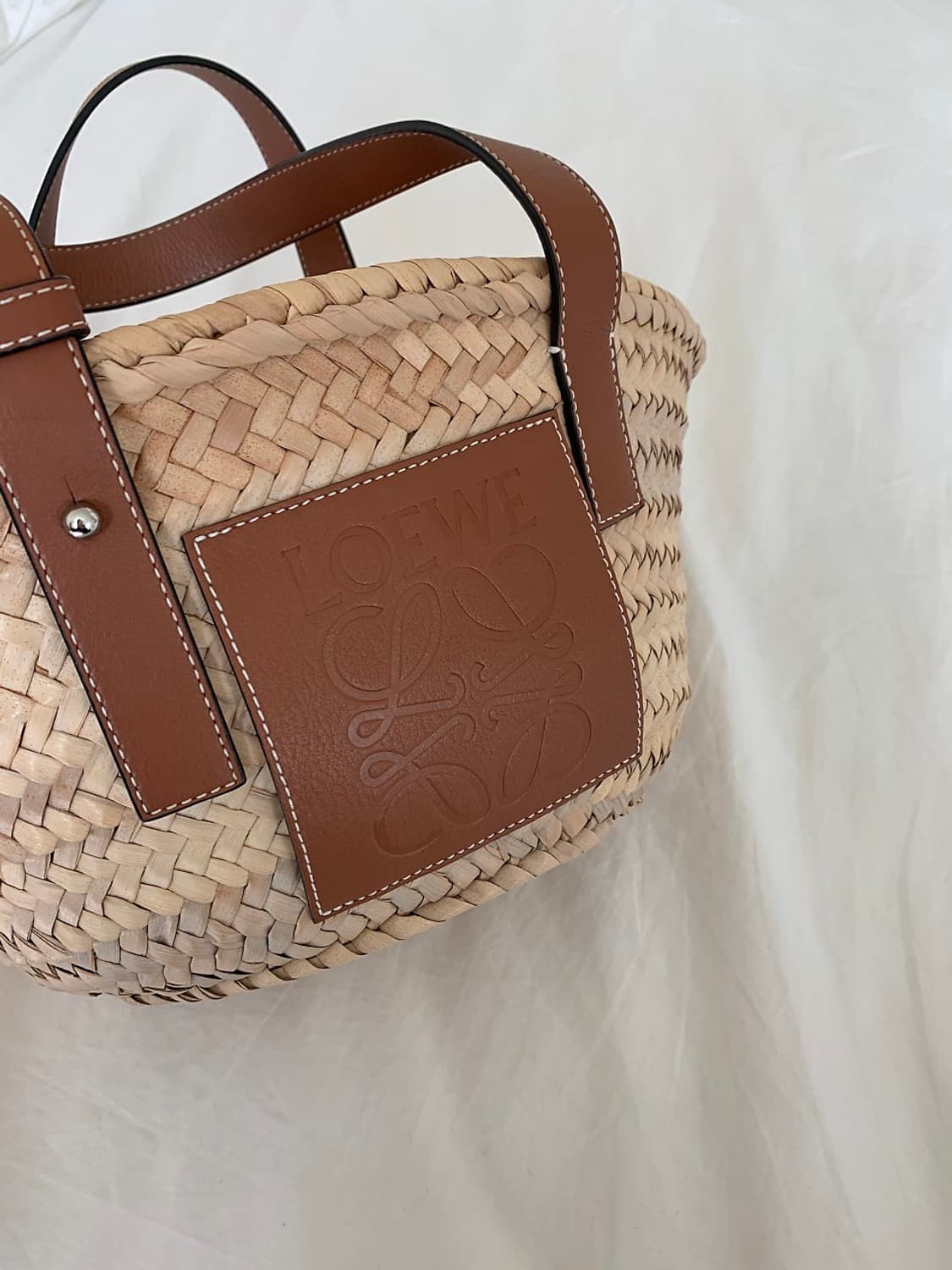 로에베 라피아 라탄 바스켓백 상품이미지6