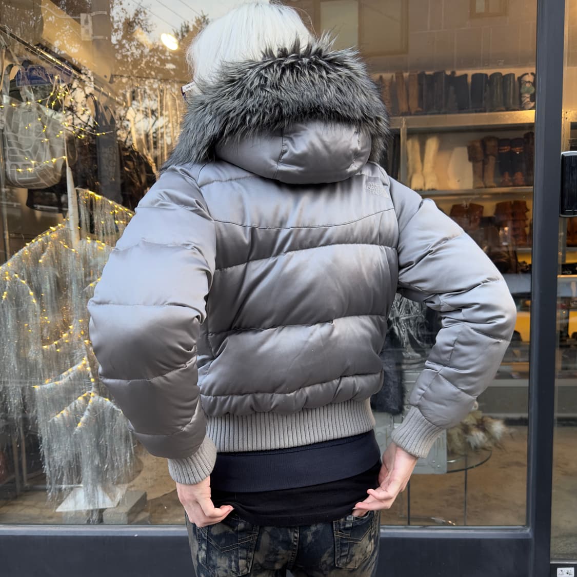 2000s 빈티지 노스페이스 실버 퍼 크롭 패딩 상품이미지9