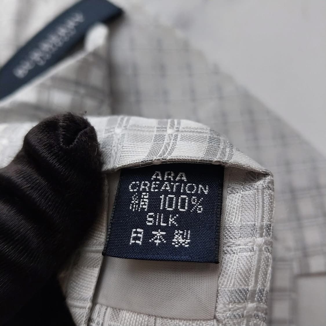 버버리 실크 화이트 실버 체크 넥타이 9.6cm B등급 K1672
 상품이미지10