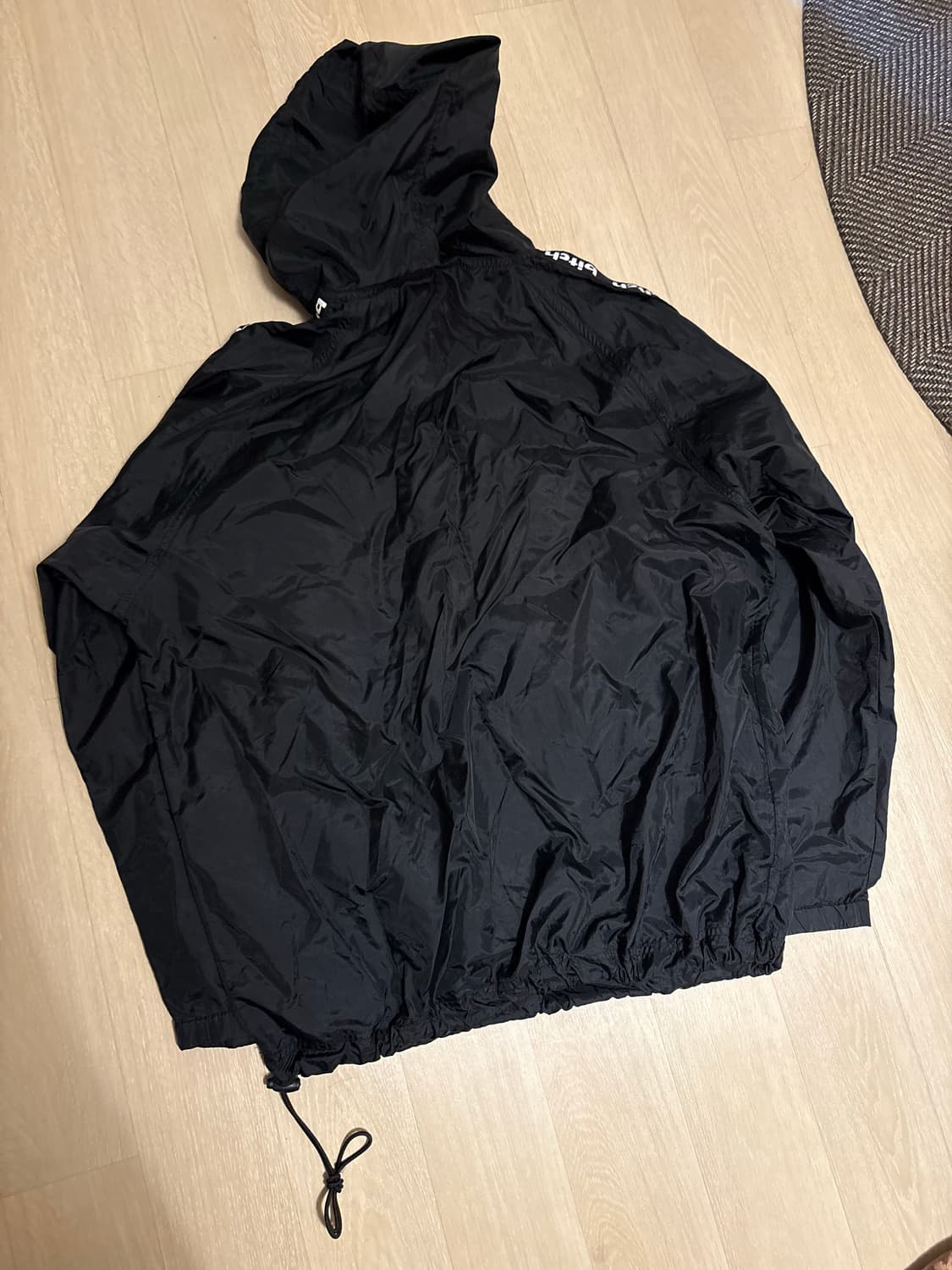 Bitch skateboard 반집업 아노락 L  상품이미지3