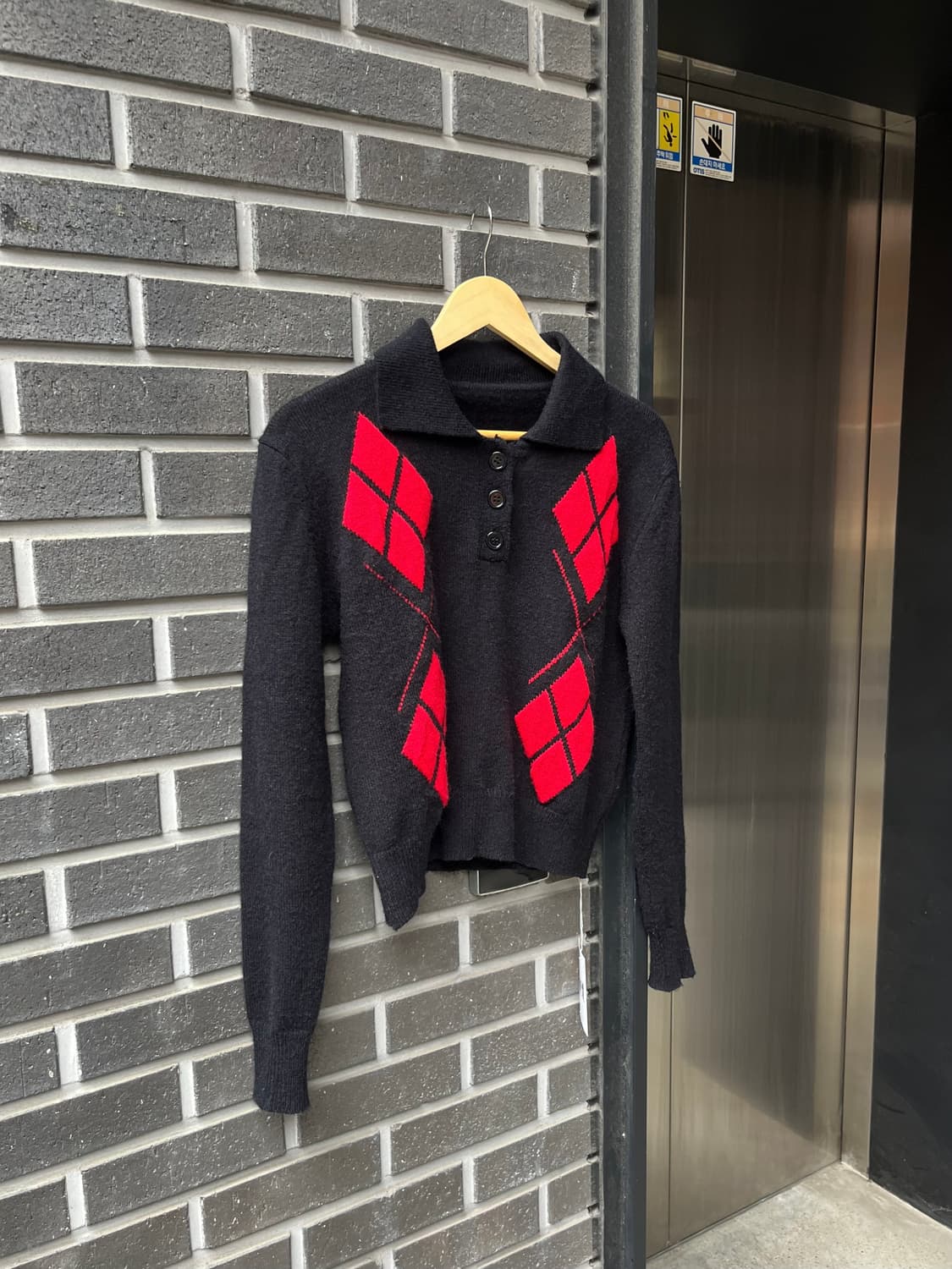 레드 아가일 롱슬리브 니트 블랙 상품이미지6