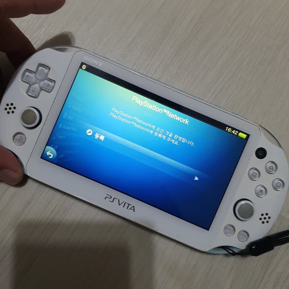 소니 ps vita2세대 게임기 상품이미지10