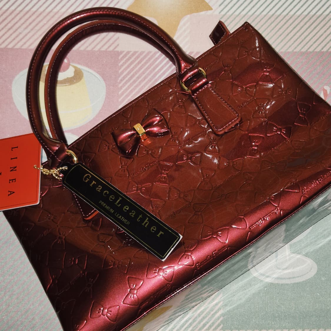 09s 사만다타바사 키티 리본 엠보 레더 토트백 상품이미지10