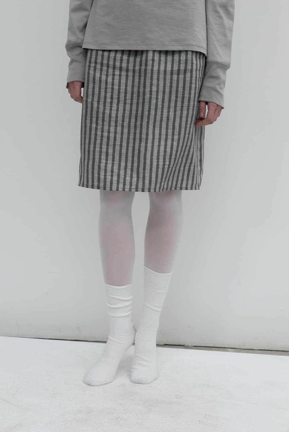낫띵에브리띵 시그니처 스트라이프 스커트 상품이미지2