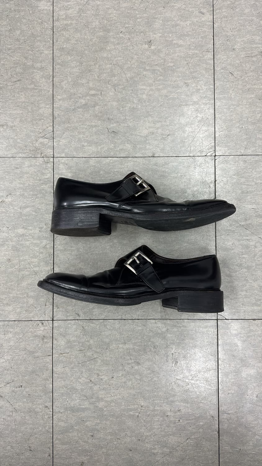 프라다 아카이브 버클 스퀘어토 로퍼 상품이미지4