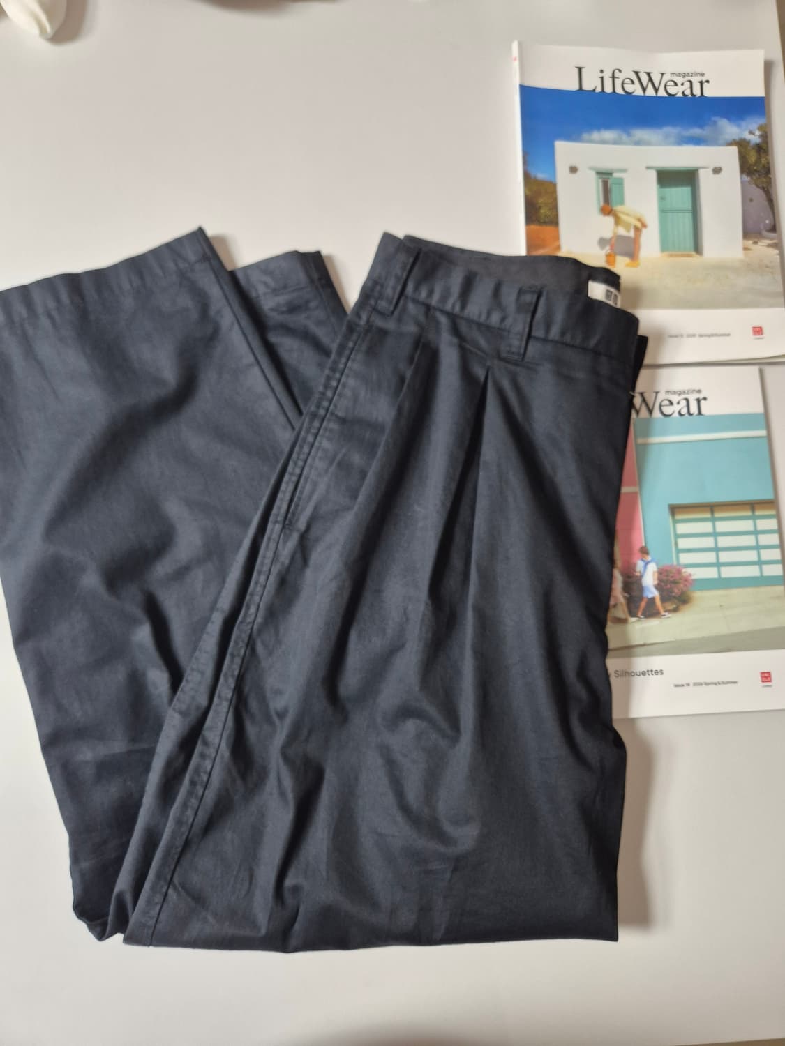 유니클로u 25ss 턱와이드팬츠 블랙 82사이즈 상품이미지1