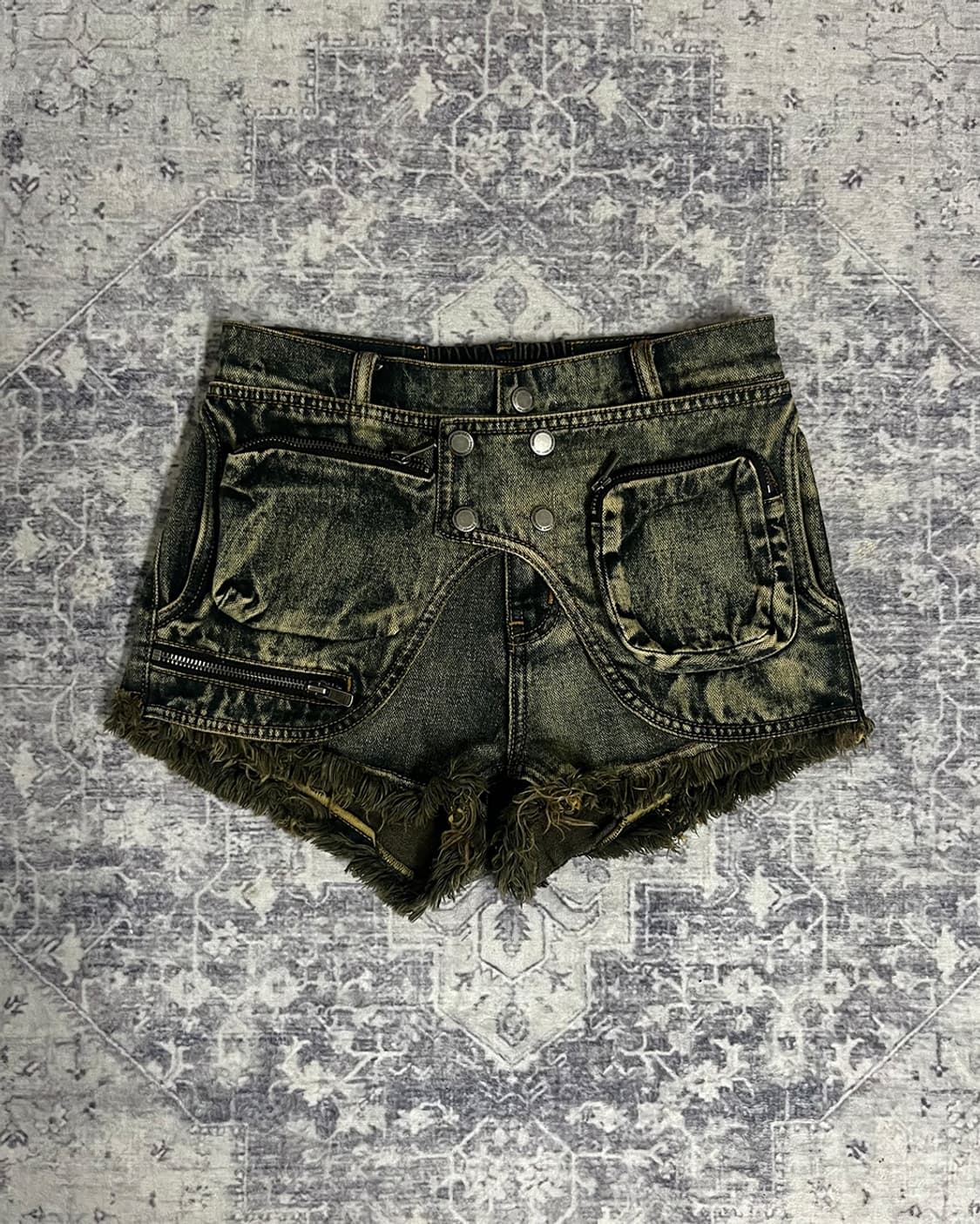 Grunge Zip Pocket Denim Shorts 상품이미지3