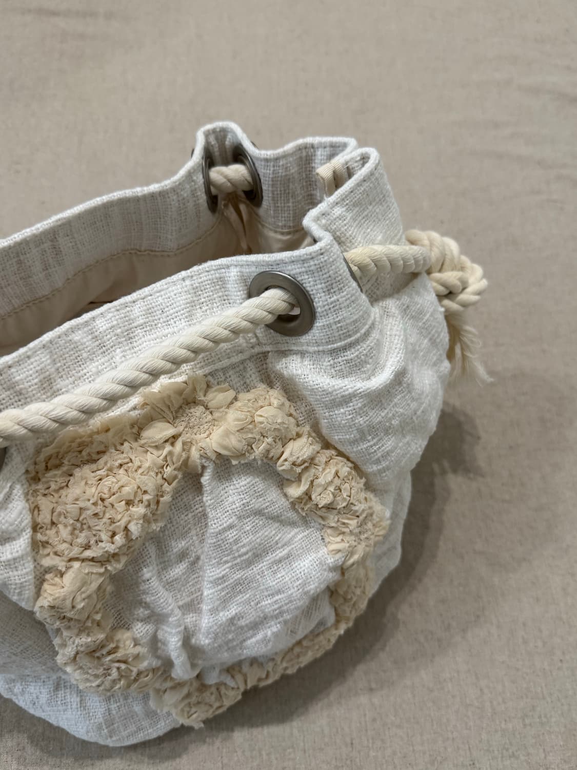 꼼데가르송 플라워 린넨 핸드백 상품이미지3