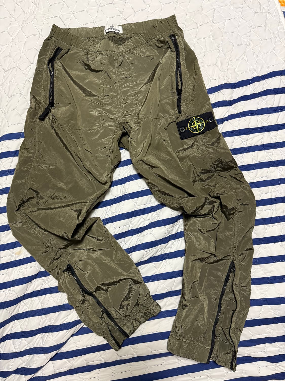 스톤 나일론 조거  상품이미지1