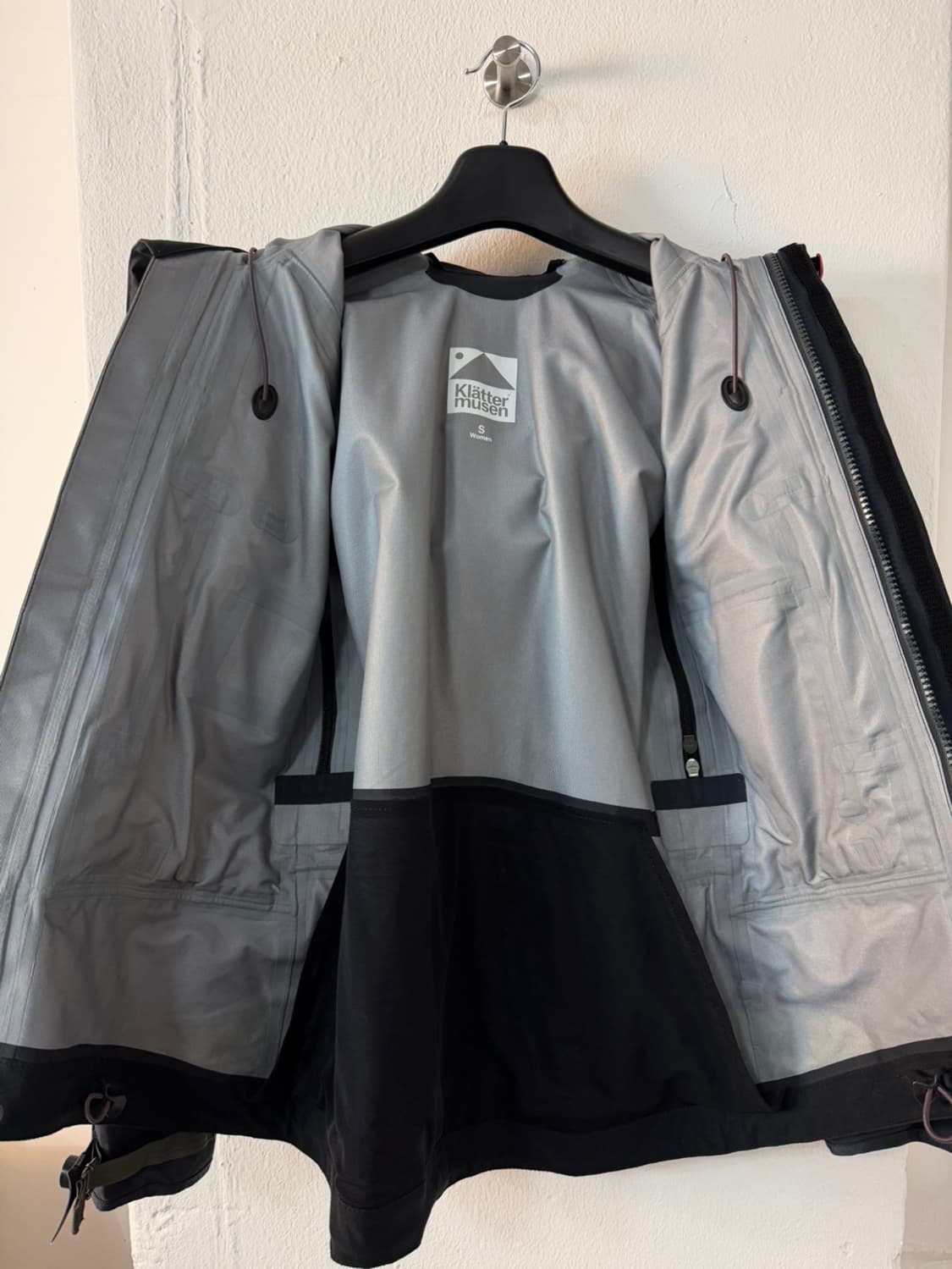 클라터뮤젠 브레데 2.0 자켓 상품이미지7