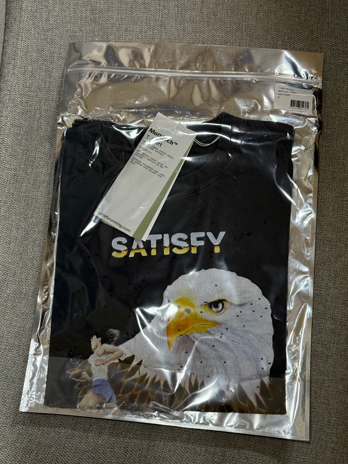 신상 새티스파이 이글티셔츠 L,XL 상품이미지10