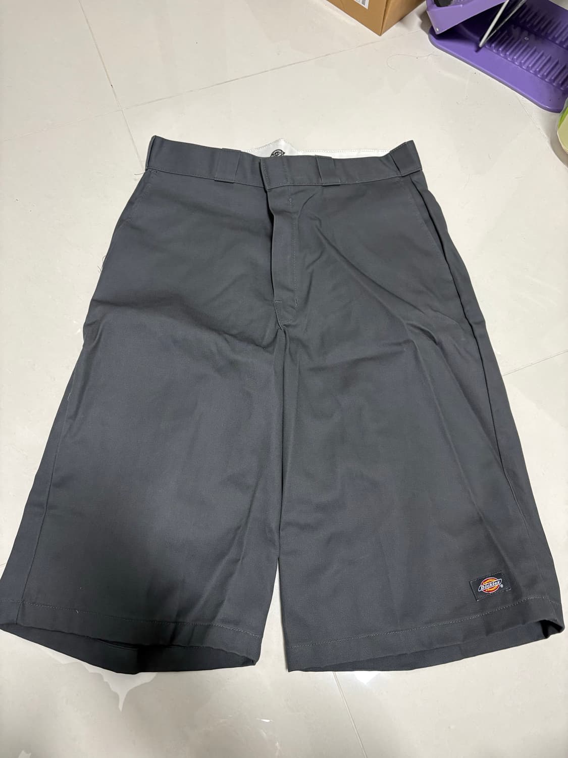 디키즈 버뮤다 루즈핏 워크쇼츠 차콜 34 상품이미지4