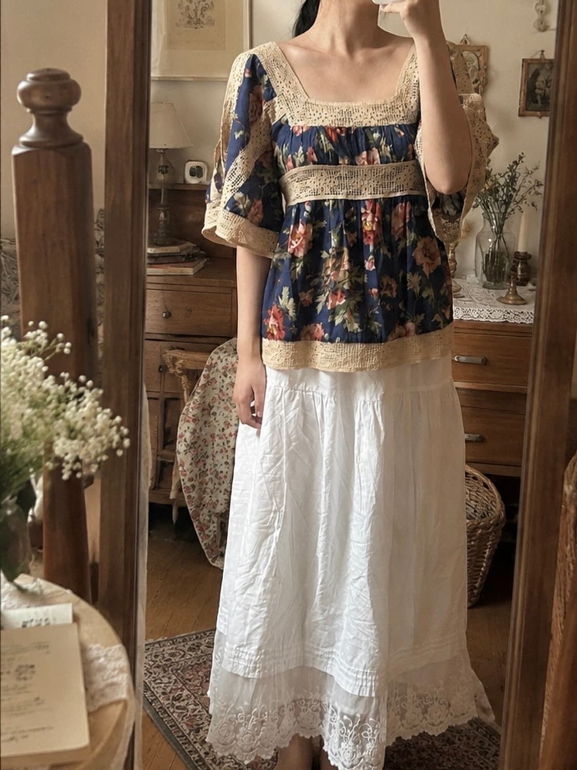 Oriental floral lace blouse 상품이미지1
