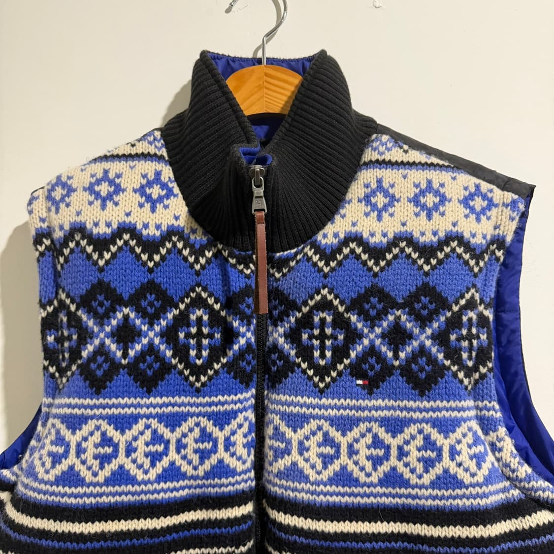 타미힐피거 니트 패딩 조끼 상품이미지2