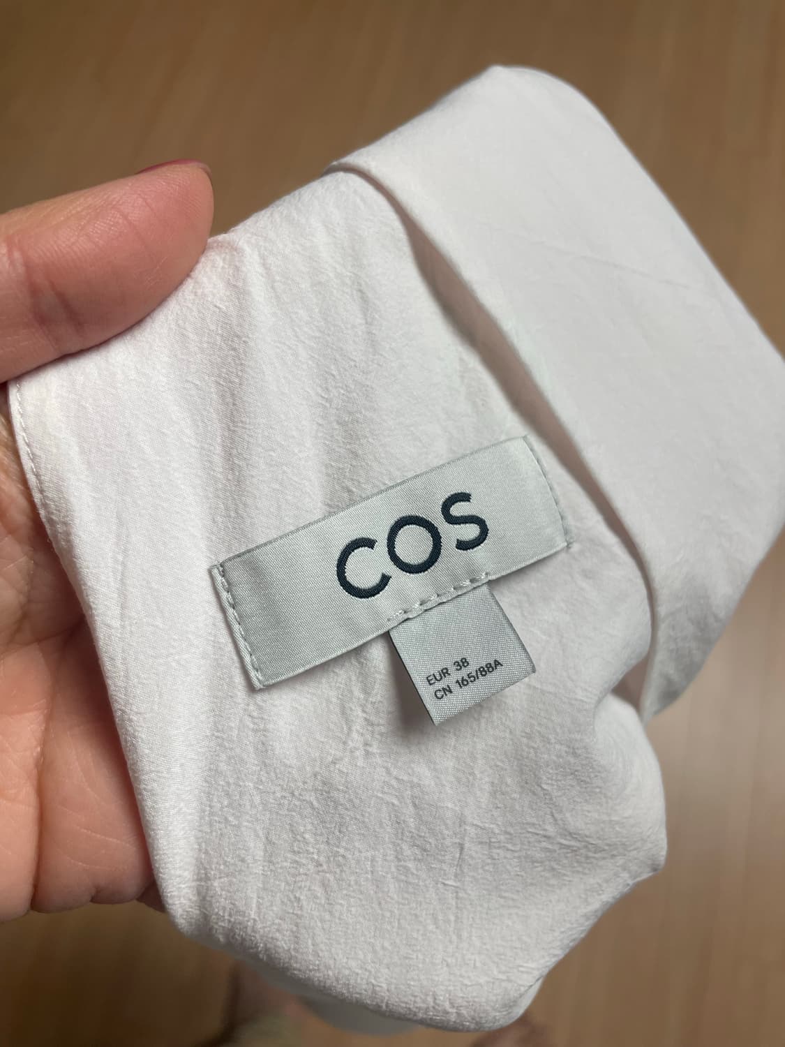 COS 꼬임 슬리브리스 ER38 상품이미지4