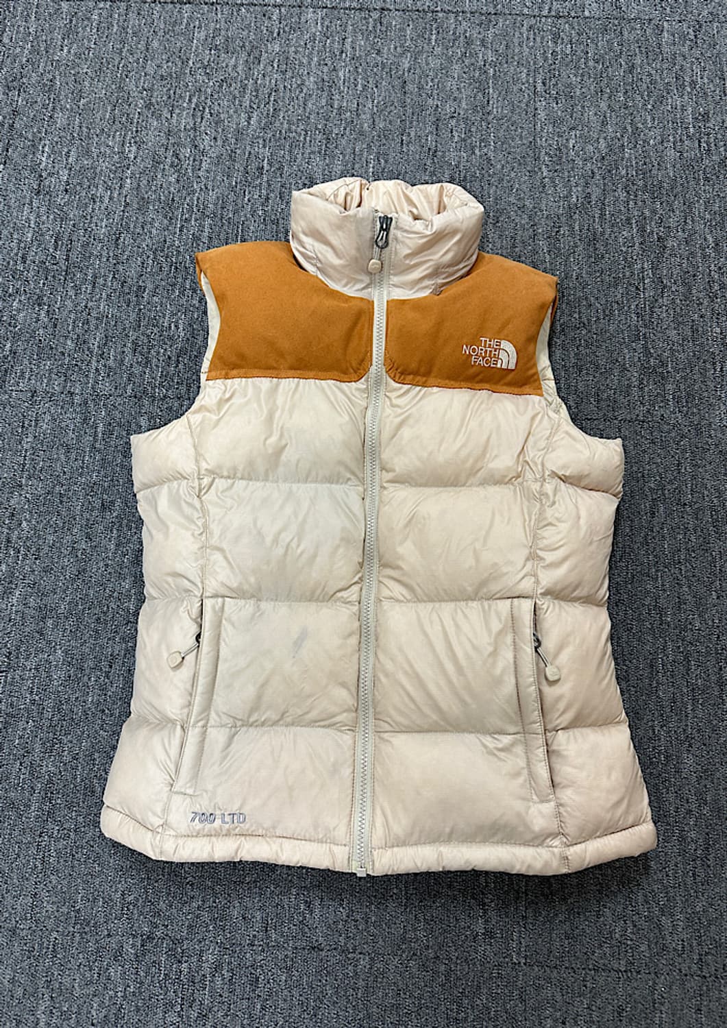 노스페이스 700 패딩조끼  상품이미지1