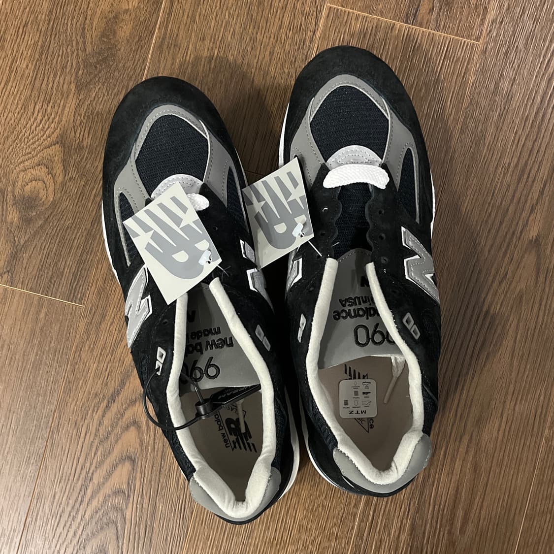 뉴발란스 990v2 블랙 275 새상품 상품이미지1