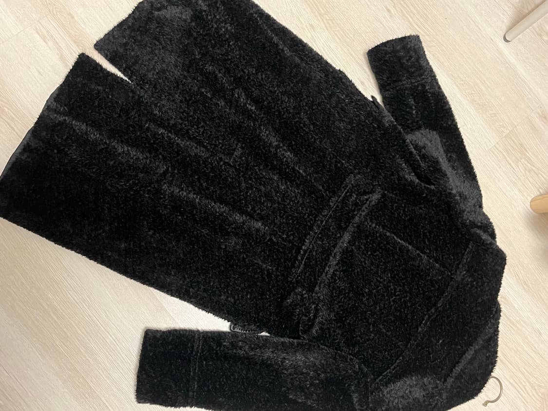 이탈리아 아뇨나 알파카 원단 블랙 롱 퍼 코트 상품이미지5