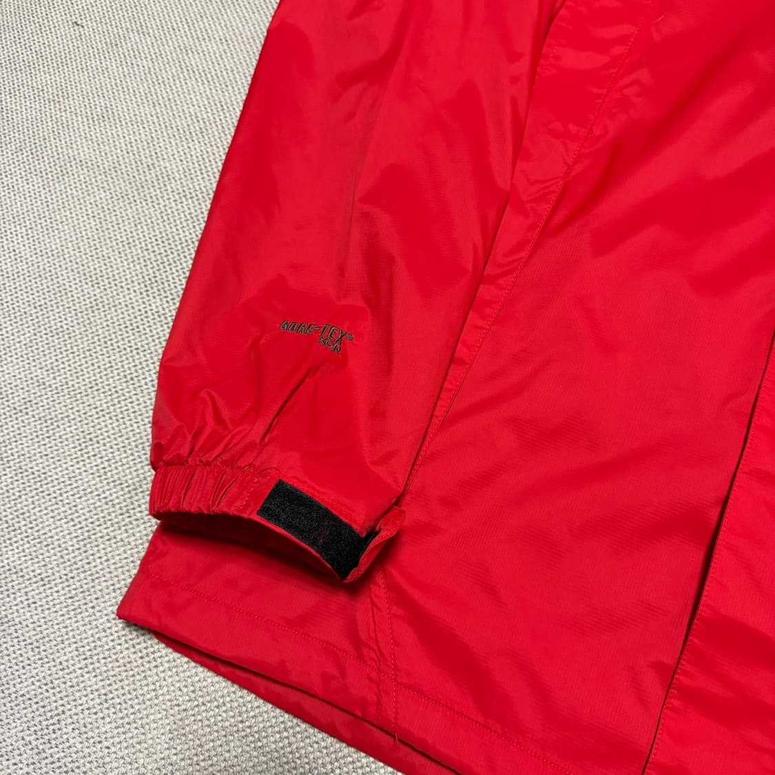 노스페이스 써밋시리즈 고어텍스XCR 바람막이 자켓 상품이미지2